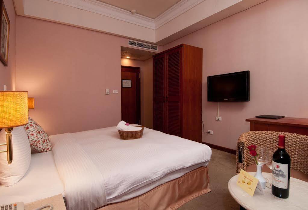 The Fisher Hotel Даньшуй Екстер'єр фото